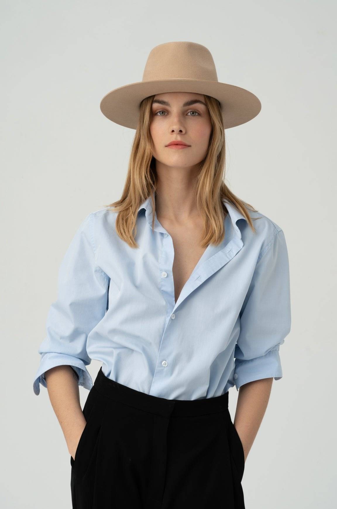 Borisetti Nude Fedora Hat crafted from 100% rabbit fur felt with a Grosgrain Band. A timeless accessory to elevate any outfit. Shop now and save 10%.