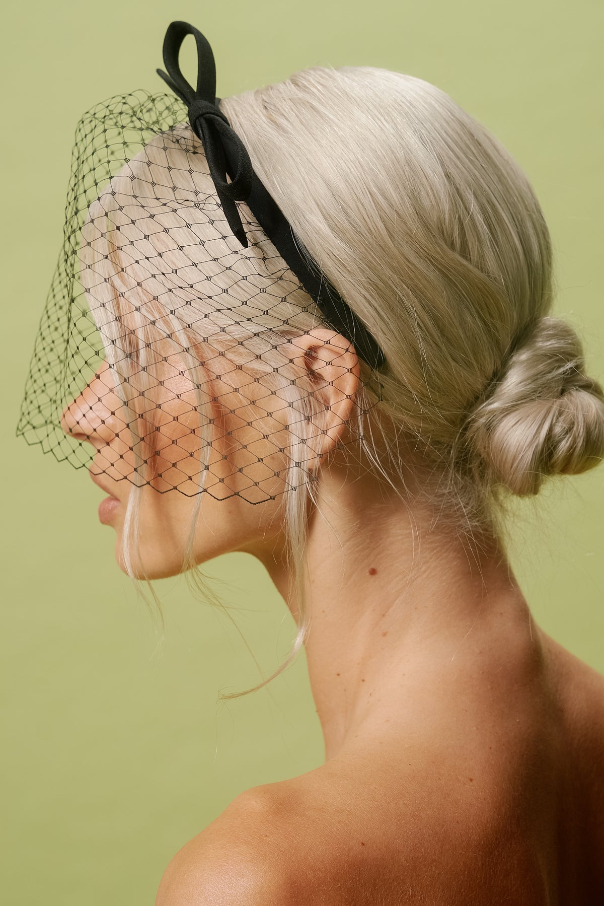 BLACK BOW VEIL HEADBAND