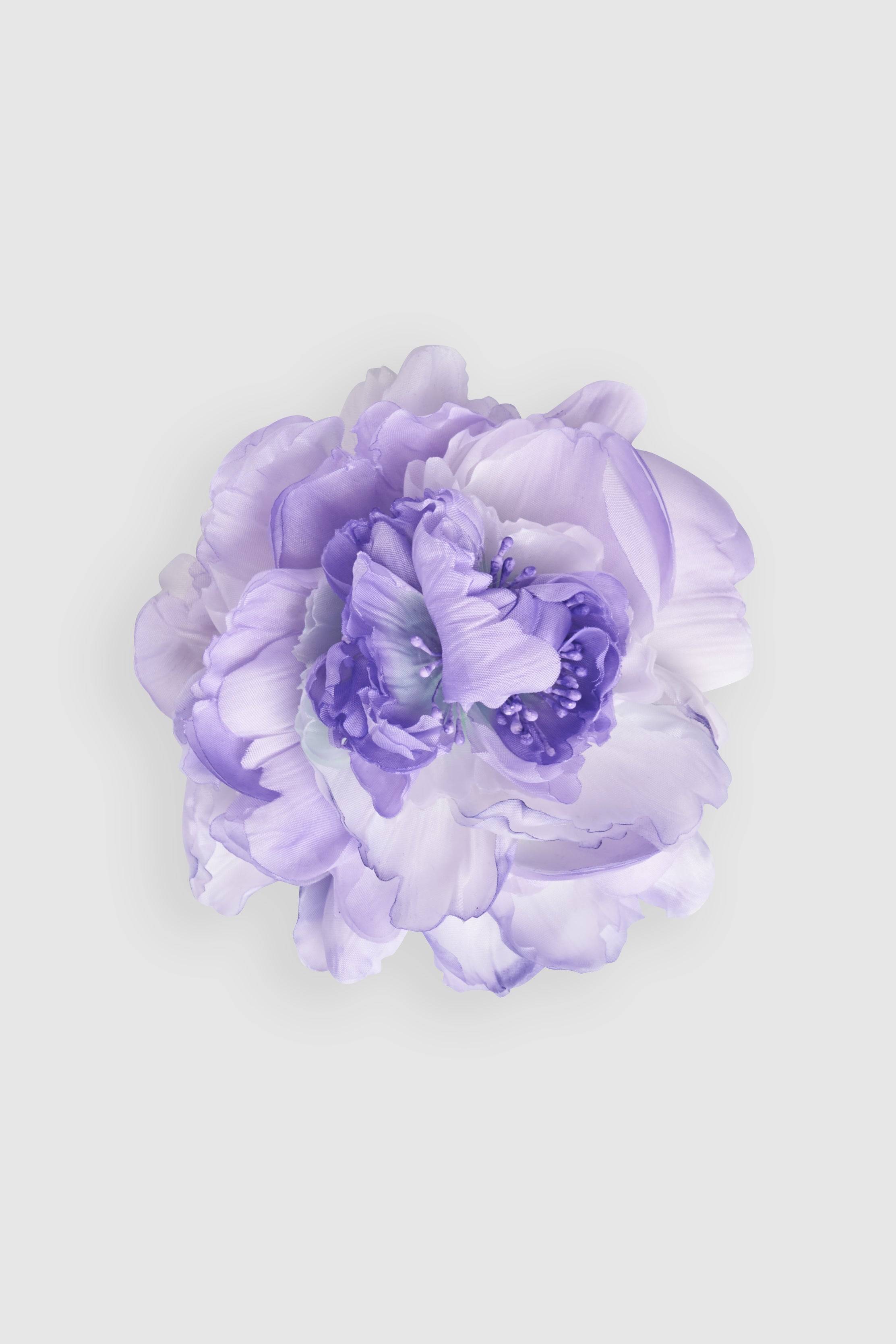 Light purple silk peony flower brooch with delicate hand-painted details. A couture-inspired accessory perfect for versatile styling.