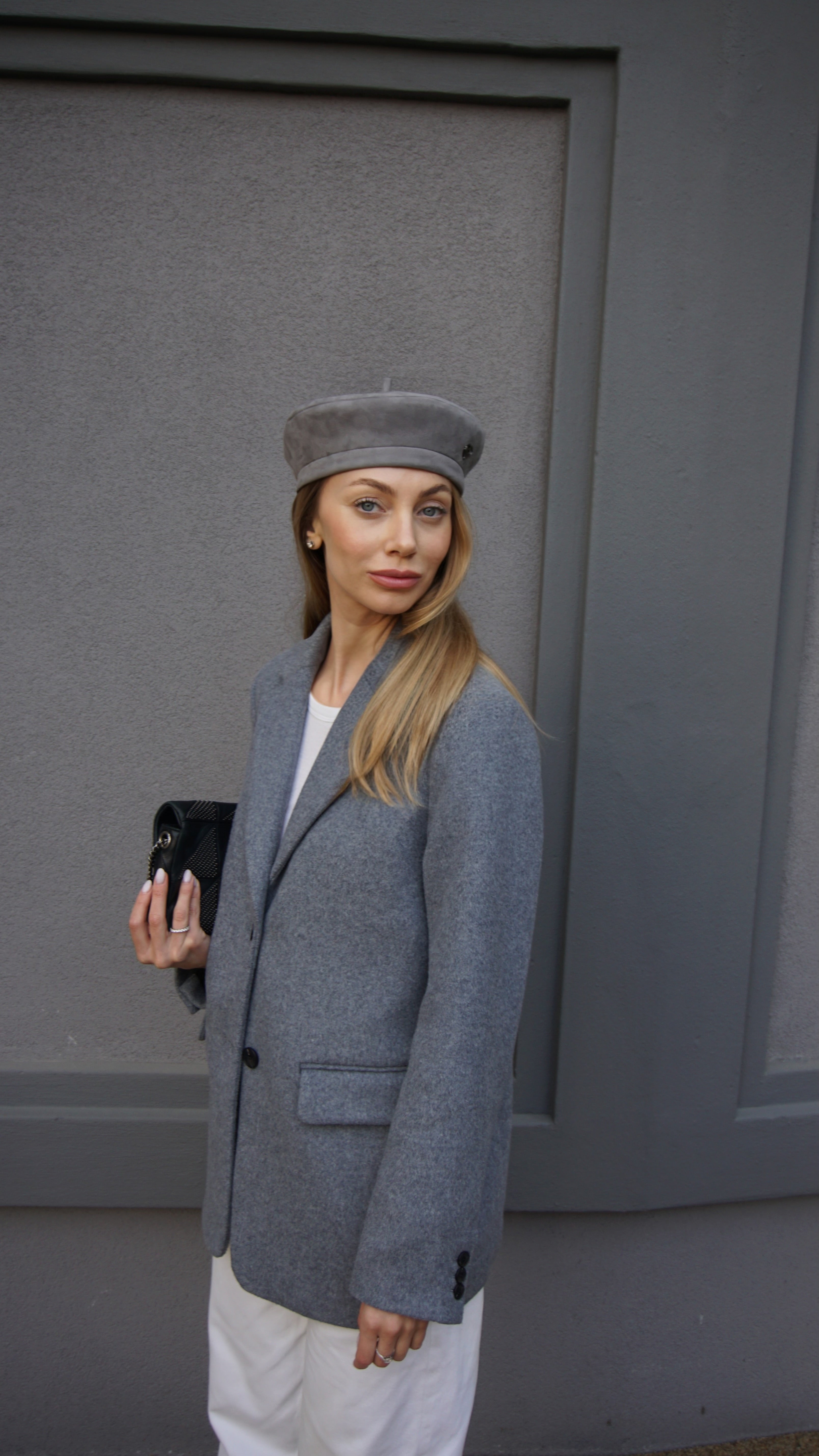 Suede leather grey beret