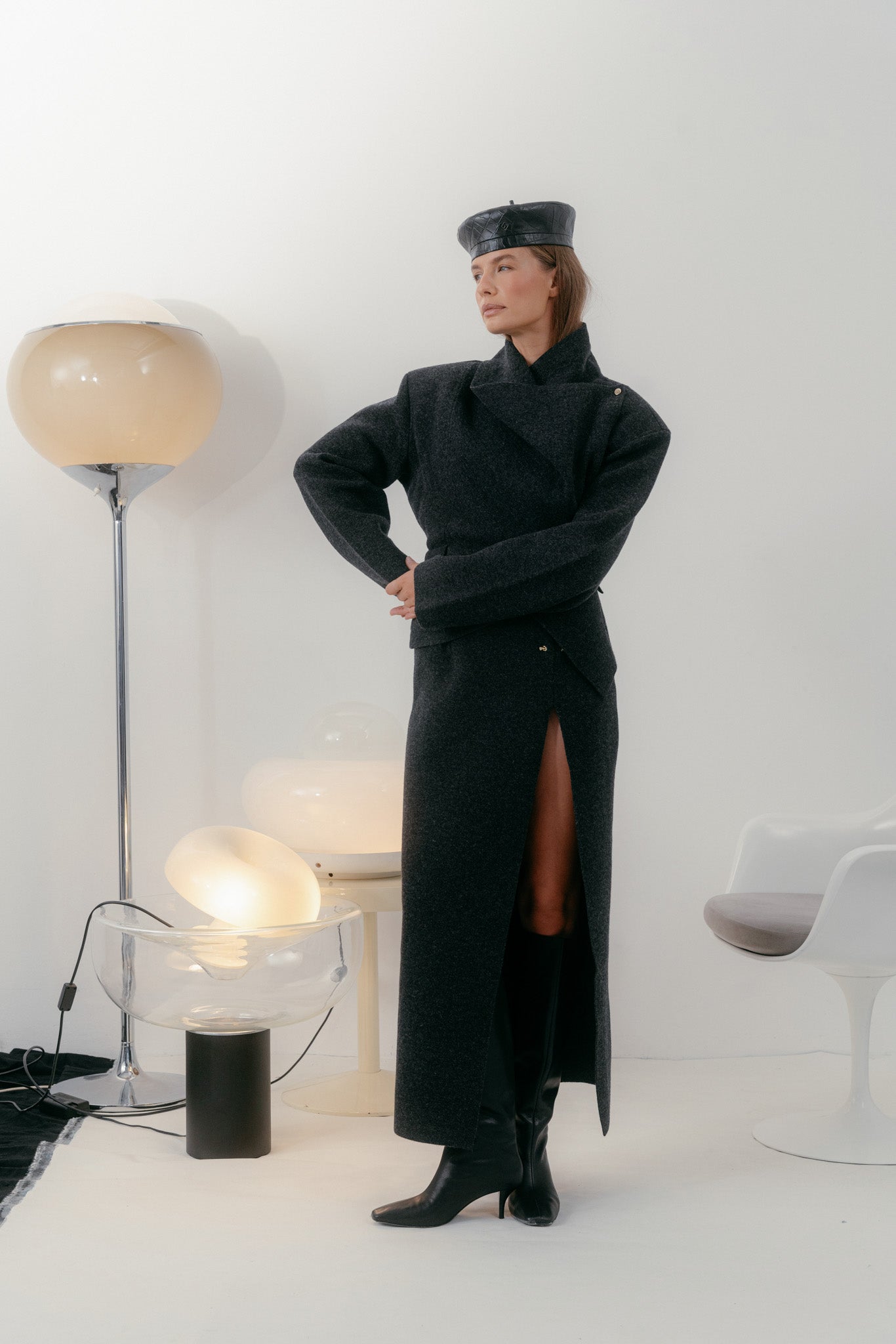 Black snake - texture leather beret