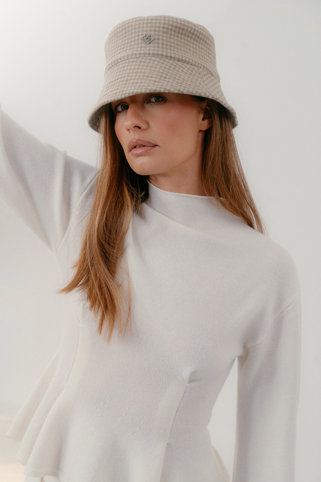 Light brown wool bucket hat
