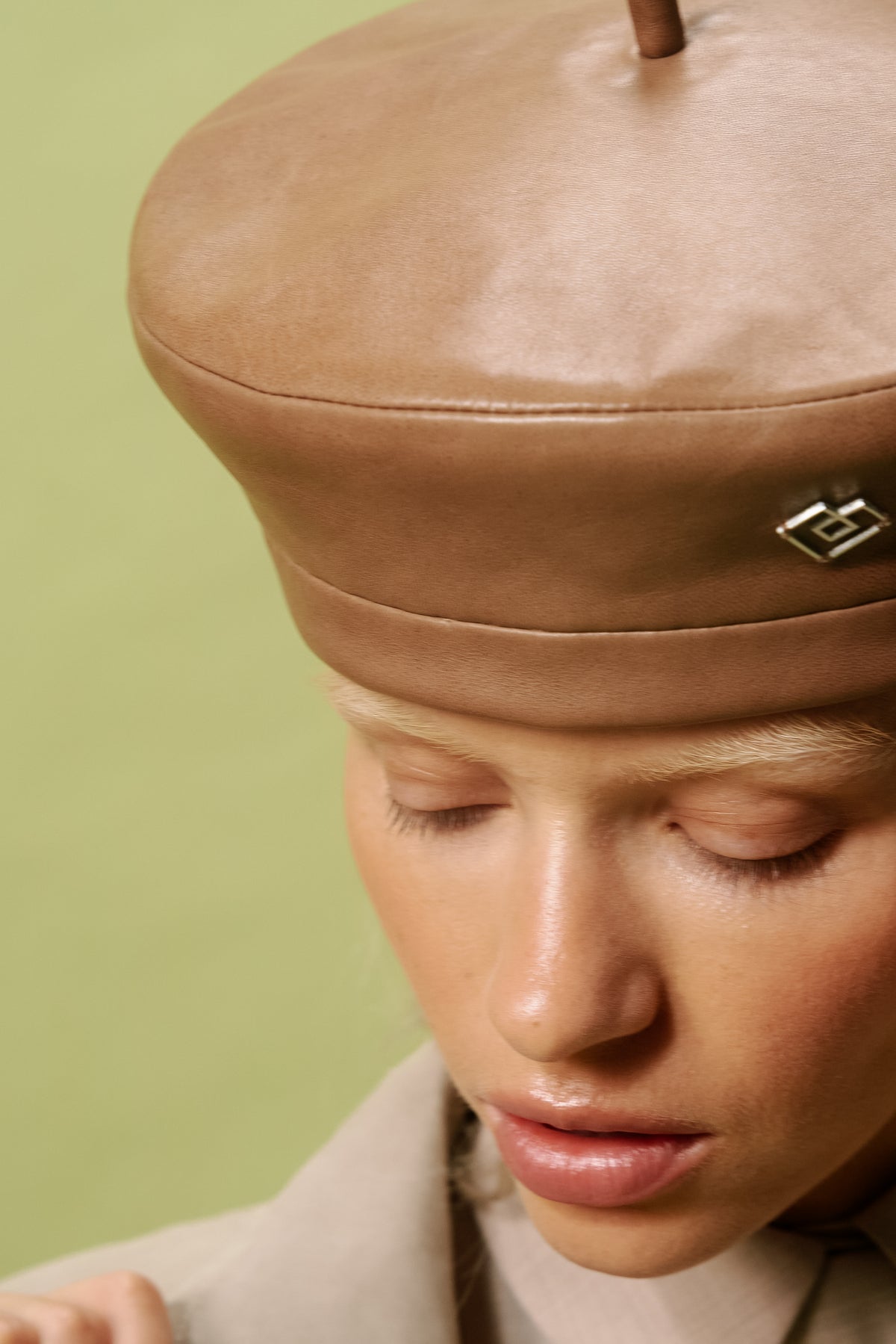 LIMITED BROWN LEATHER BERET