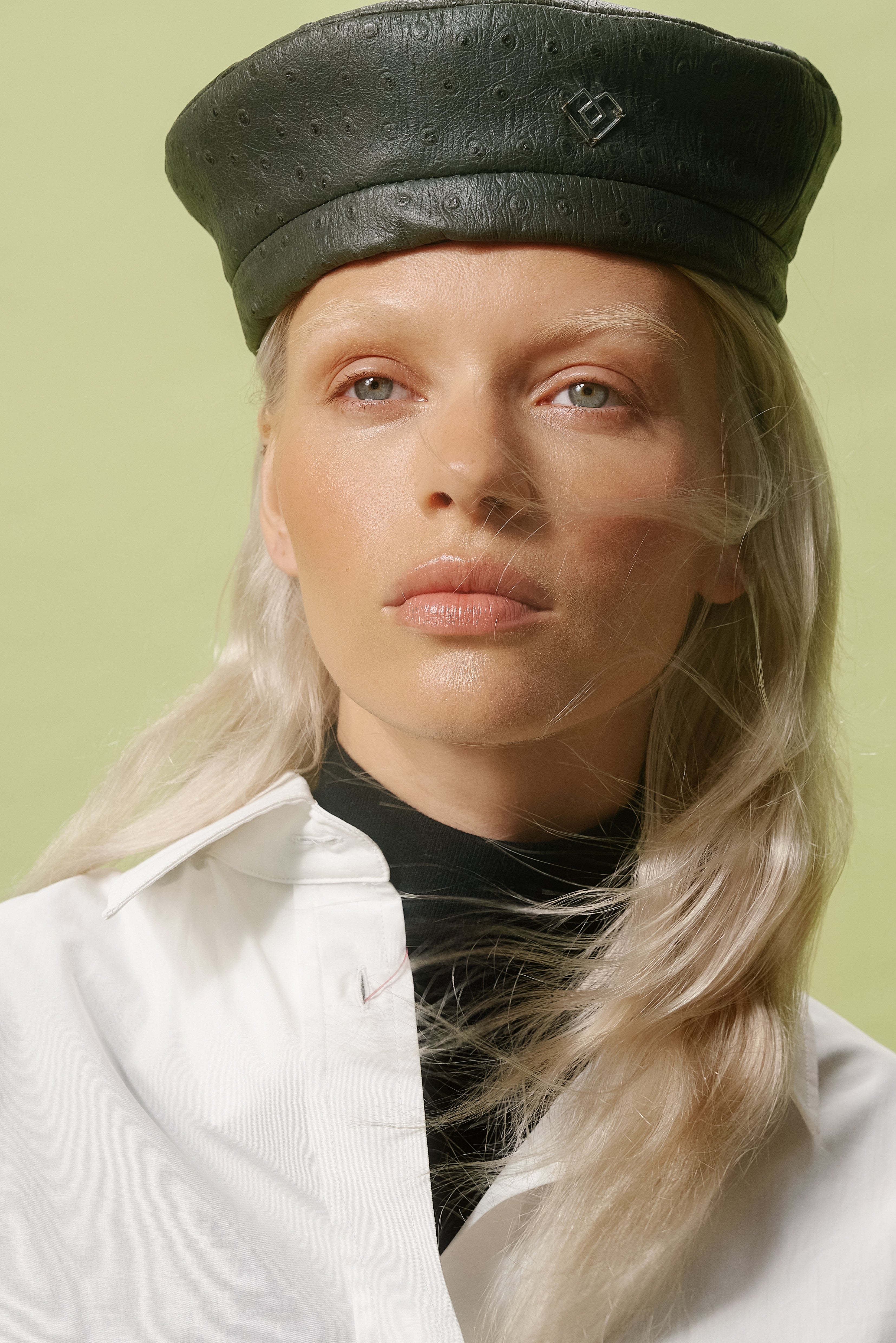 LIMITED KHAKI LEATHER BERET
