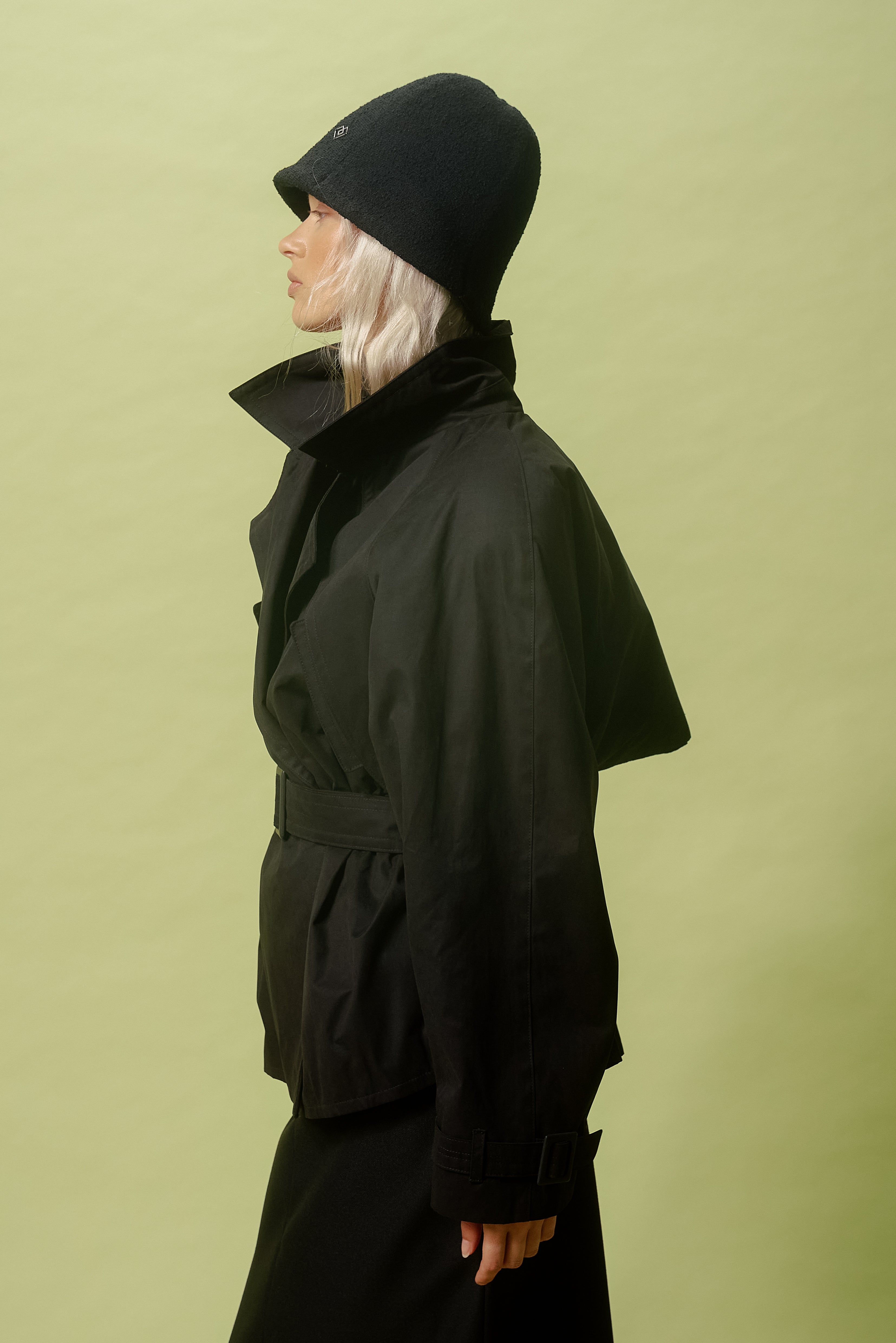 BLACK BOUCLÉ CLOCHE HAT