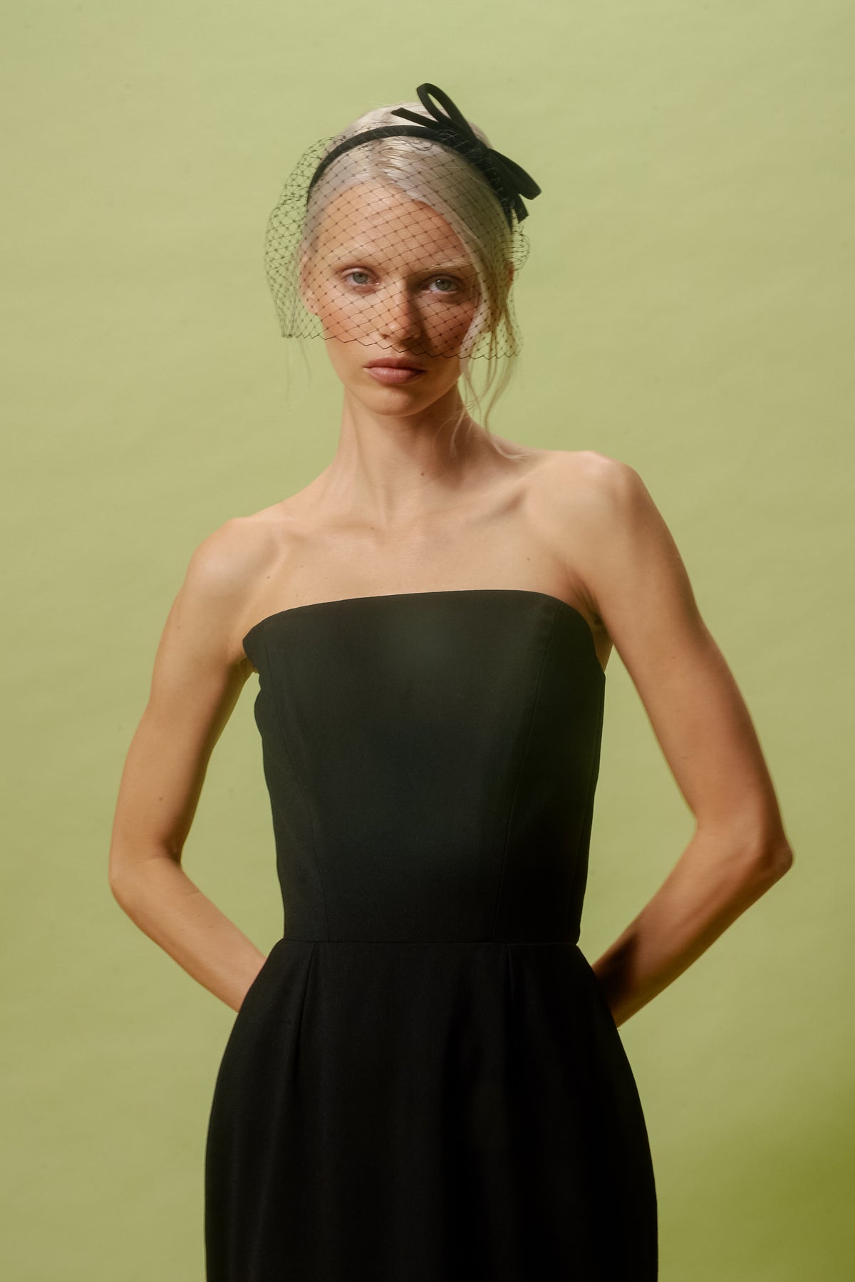 BLACK BOW VEIL HEADBAND