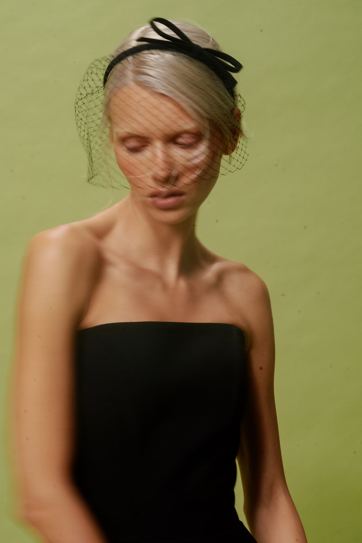 BLACK BOW VEIL HEADBAND